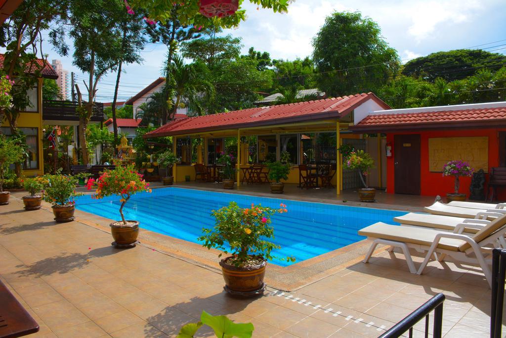 Hotel Baan Norway Jomtien Beach Exterior foto
